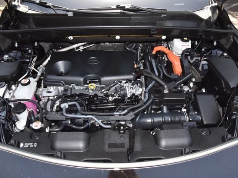 Used 2023 Toyota Venza XLE AWD/4WD image 38
