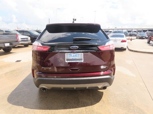 Used 2020 Ford Edge SEL w/ Convenience Package FWD image 13