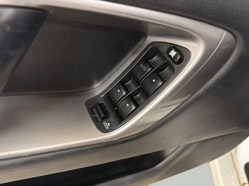 Used 2005 Subaru Legacy 2.5GT Limited AWD/4WD image 16