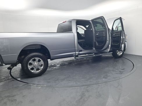 Used 2024 RAM 3500 Big Horn AWD/4WD image 74