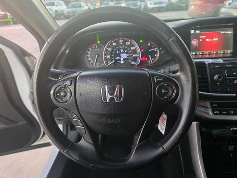 Used 2015 Honda Accord Sport image 34