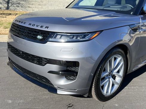 Certified 2025 Land Rover Range Rover Sport Dynamic SE image 12