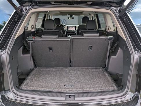 New 2026 Volkswagen Atlas SE FWD image 13