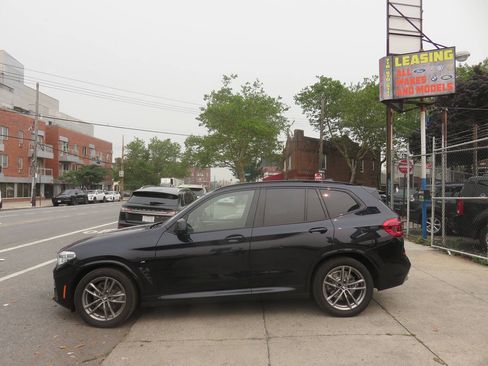 Used 2019 BMW X3 xDrive30i w/ M Sport Package 2 AWD/4WD image 7