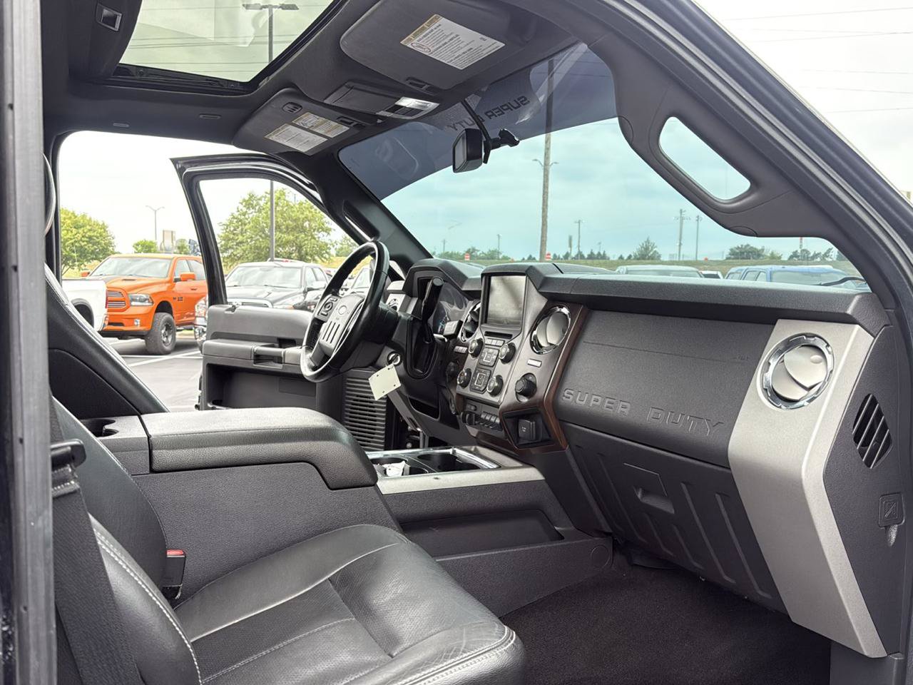 Used 2016 Ford F350 Lariat w/ Lariat Ultimate Package AWD/4WD image 30