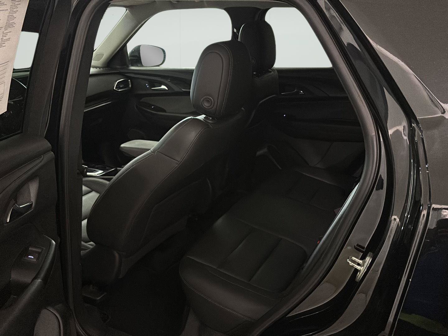 Certified 2021 Chevrolet TrailBlazer LT w/ Premium Seating Package FWD image 14
