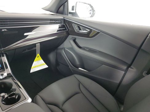 New 2026 Audi Q8 Premium Plus image 48