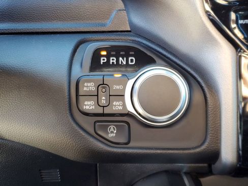 Used 2025 RAM 1500 Lone Star image 28