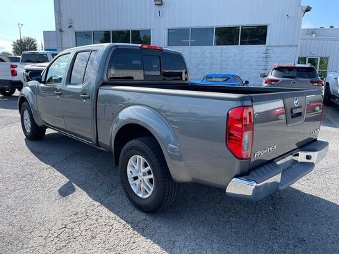 Used 2016 Nissan Frontier SV AWD/4WD image 4