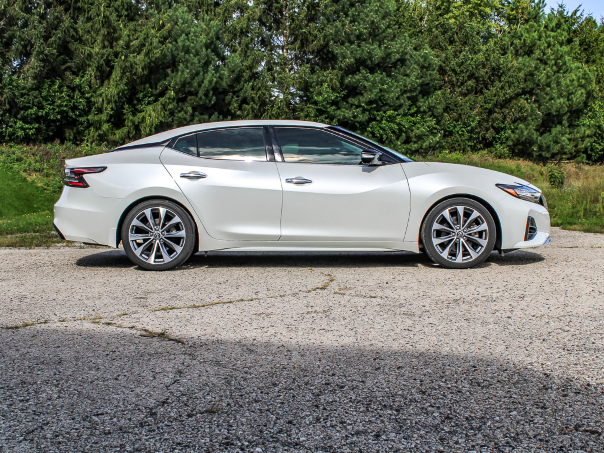 Used 2023 Nissan Maxima Platinum FWD image 2