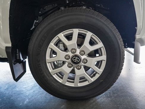 New 2026 Toyota Tacoma SR5 AWD/4WD image 10
