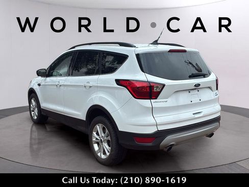 Used 2019 Ford Escape SEL FWD image 13