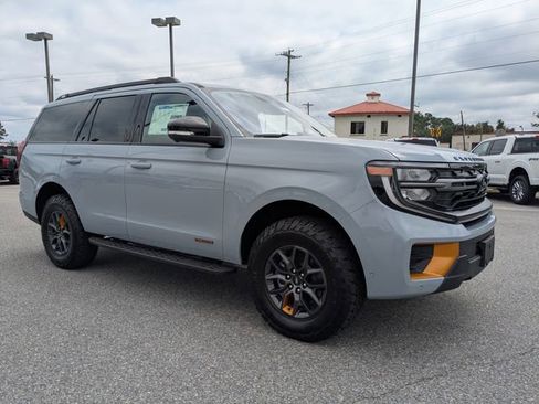 New 2025 Ford Expedition Tremor image 2