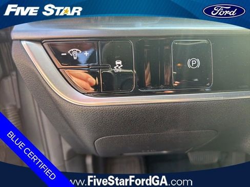 Used 2024 Kia Sportage EX FWD image 16