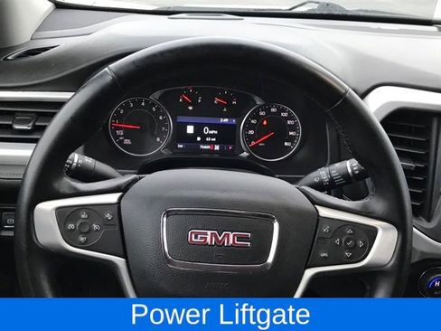 Certified 2023 GMC Acadia SLT image 7