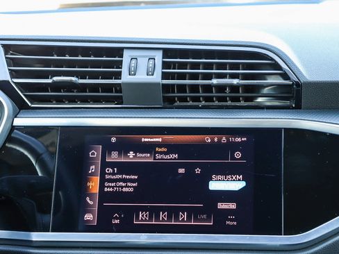 Used 2022 Audi Q3 2.0T Premium Plus w/ Premium Plus Package image 19