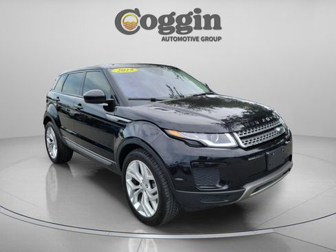 Used 2019 Land Rover Range Rover Evoque SE AWD/4WD image 4
