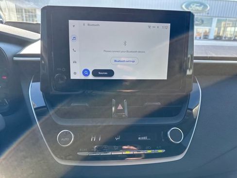 Used 2024 Toyota Corolla LE image 18