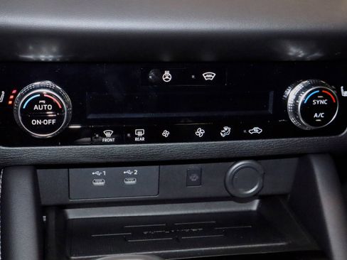 New 2026 Mitsubishi Outlander Trail Edition image 26