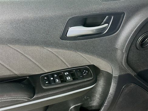Used 2023 Dodge Charger SXT image 24