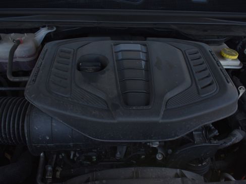 Used 2024 Jeep Wagoneer Series II AWD/4WD image 39