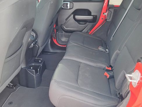 Used 2021 Jeep Wrangler Unlimited Sport image 14