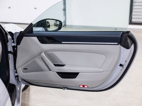 Used 2025 Porsche 911 Carrera 4 GTS image 26