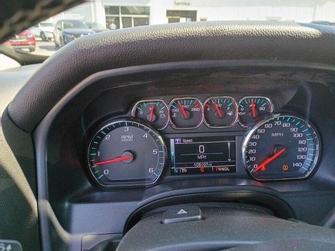 Used 2019 Chevrolet Silverado 1500 LT w/ All Star Edition AWD/4WD image 29