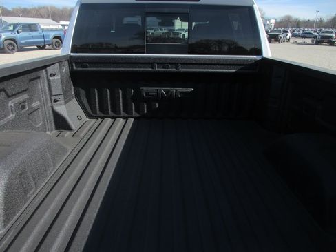 New 2026 GMC Sierra 1500 SLT w/ SLT Premium Plus Package image 6