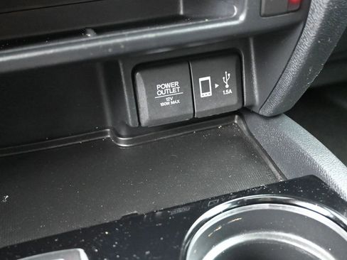 Used 2020 Honda Ridgeline Black Edition image 15