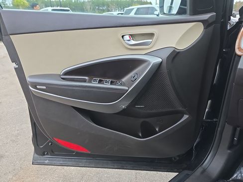 Used 2013 Hyundai Santa Fe Sport image 29