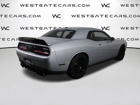 Used 2022 Dodge Challenger R/T image 38