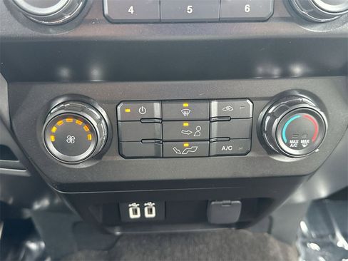 Used 2020 Ford F150 XLT image 16