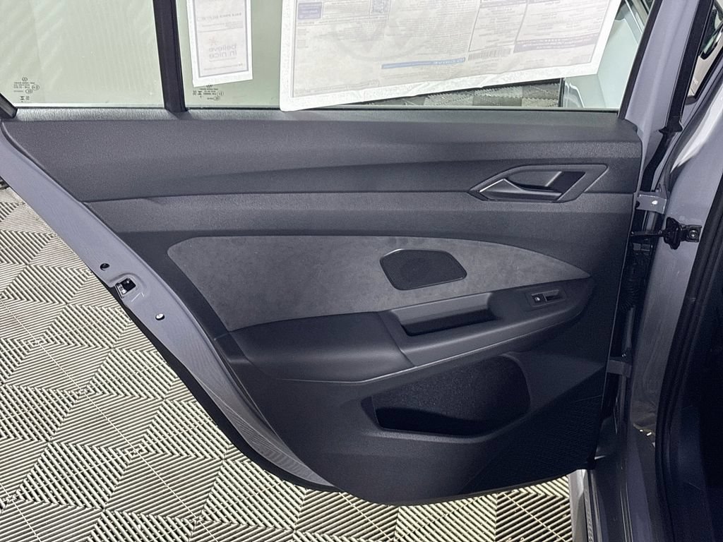 New 2026 Volkswagen GTI SE FWD image 20