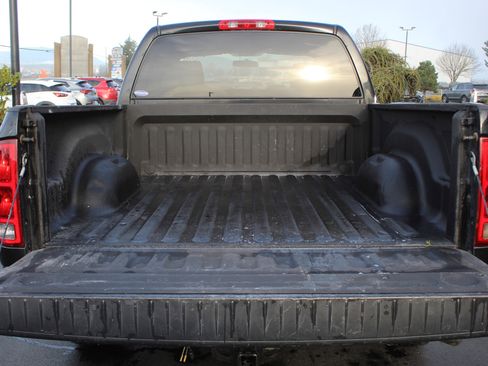 Used 2006 Dodge Ram 1500 Truck SLT image 16