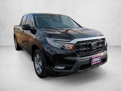 Used 2025 Honda Ridgeline RTL image 3