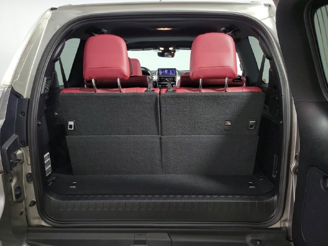Used 2023 Lexus GX 460 Premium AWD/4WD image 29