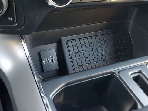 New 2025 Ford F150 XLT w/ Equipment Group 303A High image 28