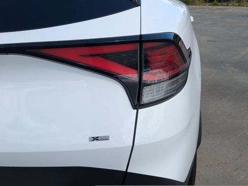 Certified 2025 Kia Sportage X-Line AWD/4WD image 11