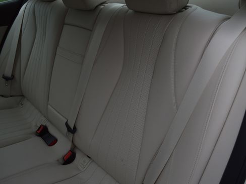 Used 2017 Mercedes-Benz E 300 E 300 Luxury image 31