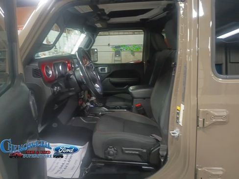 Used 2020 Jeep Gladiator Rubicon image 7