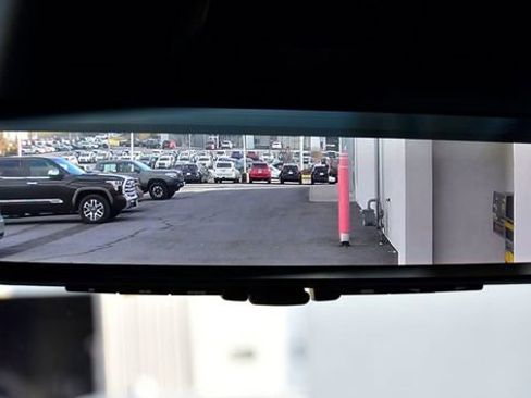 Used 2024 Toyota Tundra Platinum image 31