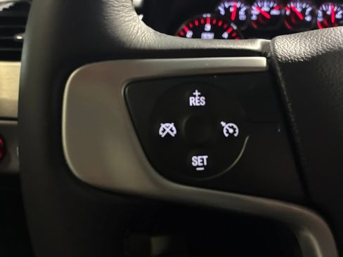 Used 2015 GMC Yukon SLE w/ Convenience Package AWD/4WD image 21