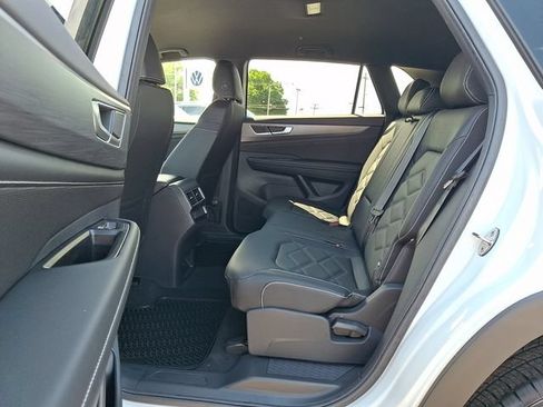 New 2026 Volkswagen Atlas Cross Sport SE AWD/4WD image 5