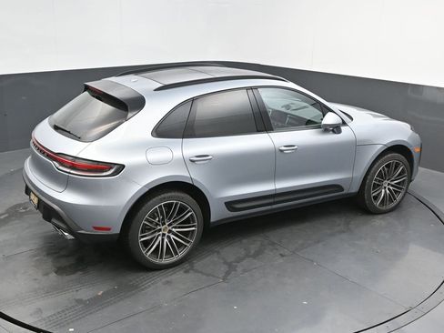 New 2026 Porsche Macan image 51