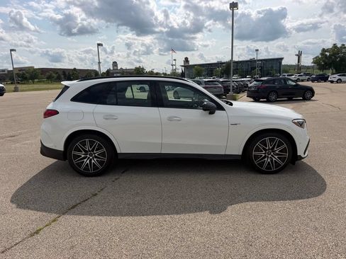 Used 2025 Mercedes-Benz GLC 43 AMG 4MATIC image 4