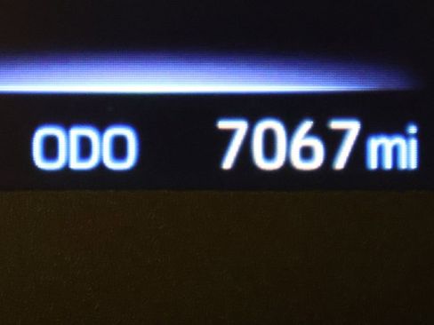 Certified 2025 Toyota Corolla LE image 25