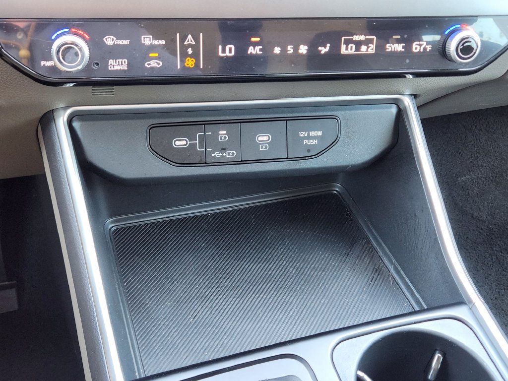 New 2026 Kia Carnival FWD image 19