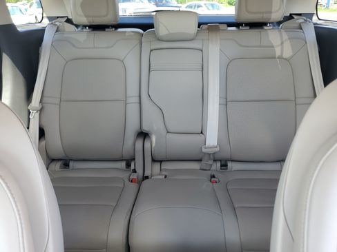 Certified 2022 Lincoln Corsair AWD w/ Premium Package image 19