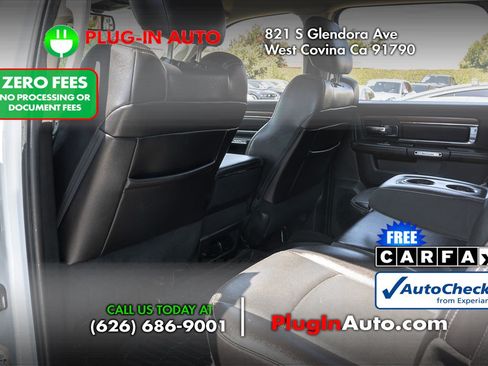 Used 2017 RAM 1500 Laramie w/ Convenience Group AWD/4WD image 11